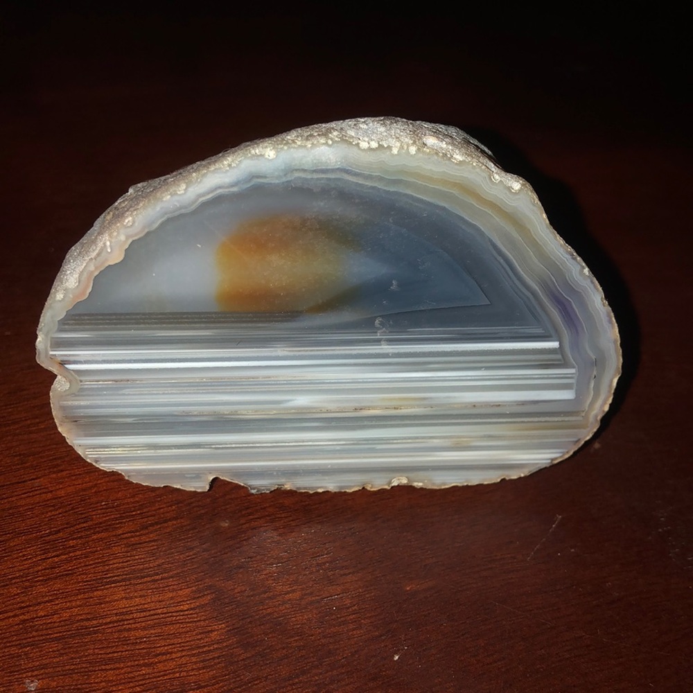 Hippie Naturals Beautiful 2x3 inch “Sunset Eye” Geode design